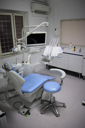 Studio Dentistico Biodental Centocelle logo