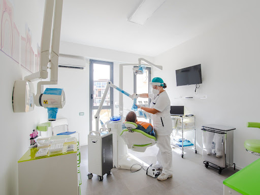 Studio Dentistico Centro Dental Smile logo