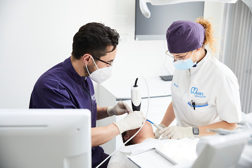 Studio Dentistico Adec dentista logo