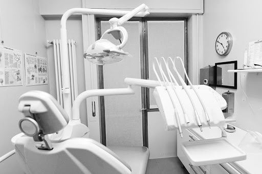 Studio Dentistico Studio Angeloni logo