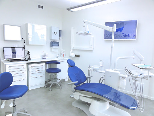 Studio Dentistico Boston Smile: Studio Dentistico logo