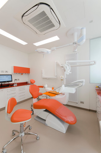 Studio Dentistico Centro del Sorriso logo