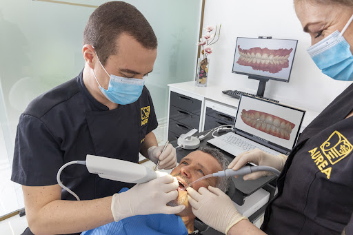 Studio Dentistico AUREA logo