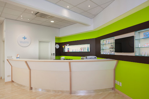 Studio Dentistico Centro Dentistico Romagnolo Srl logo