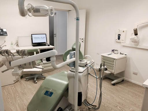 Studio Dentistico DENTALPLUS logo