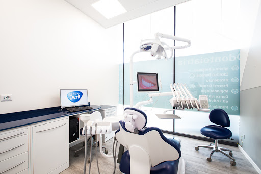 Studio Dentistico EASYDENT Parabiago logo