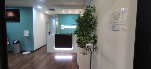 Studio Dentistico Dental Day logo