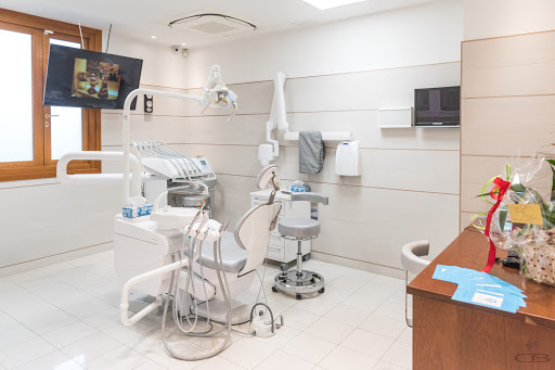 Studio Dentistico Dr.ssa Deborah Mannelli logo