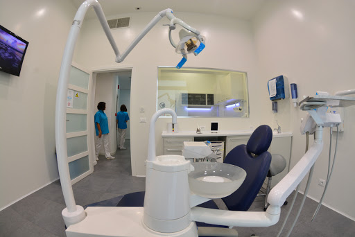 Studio Dentistico Studio dentistico "Malara" logo