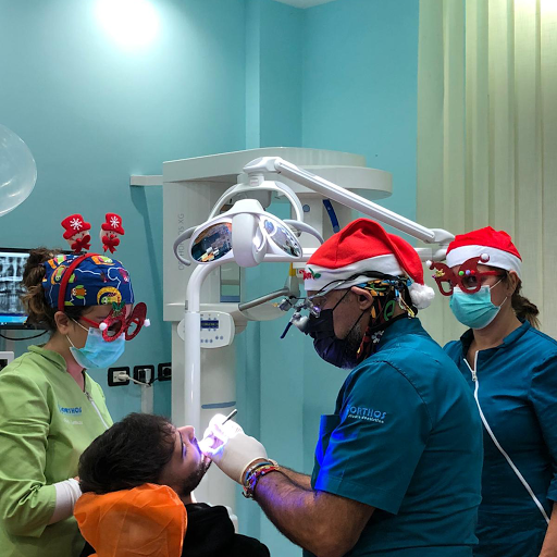 Studio Dentistico ORTHOS srl logo