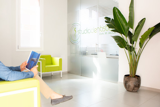 Studio Dentistico Dott. M. Iacca logo