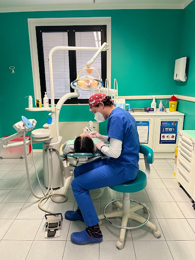 Studio Dentistico Medical Equipe logo