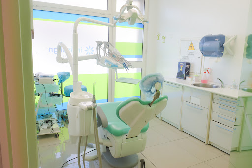 Studio Dentistico Sorridental logo