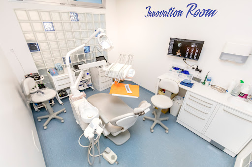 Studio Dentistico Santangelo logo