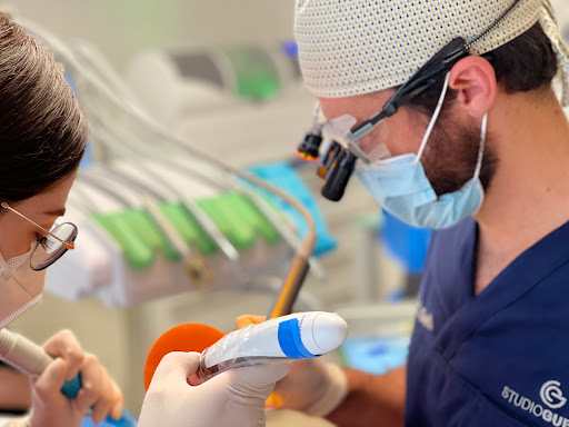 Studio Dentistico Guelfi logo