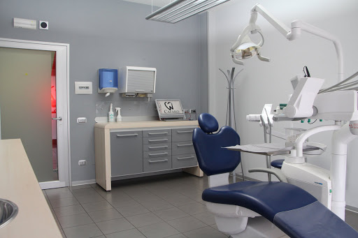 Studio Dentistico Cafaro Campagna logo