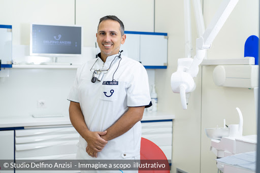 Studio Dentistico Delfino Anzisi logo
