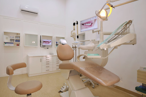 Studio Dentistico Leone - dr Pietro Leone (Napoli) logo