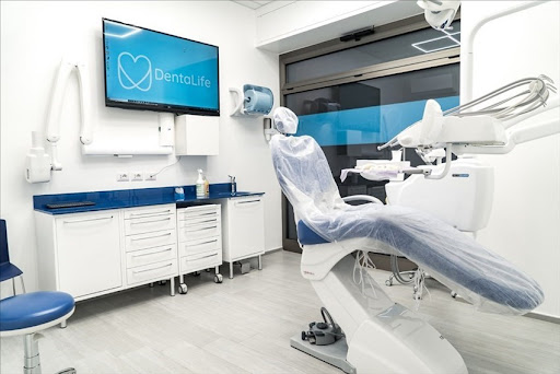 Studio Dentistico DentaLife S.T.P. logo