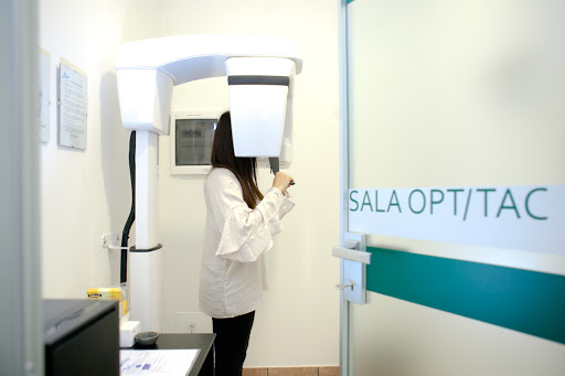 Studio Dentistico Microdent Dental SPA logo