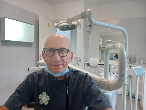 Studio Dentistico Centro Dentale Fiore logo