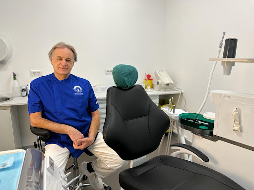 Studio Dentistico Poliambulatorio Implantologia logo