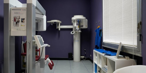 Studio Dentistico F. Perrini logo