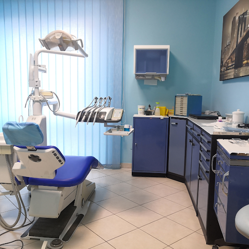 Studio Dentistico Centro Odontoiatrico Morrone logo