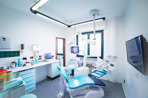 Studio Dentistico Identi.com Trofarello logo